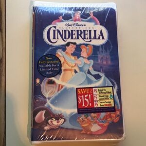 Disney Cinderella VHS Tape 1995
